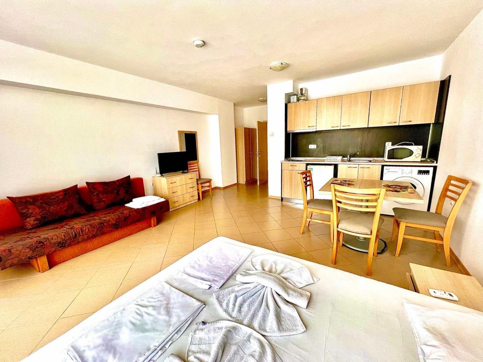 Grand Kamelia Holiday Complex 써니비치 외부 사진