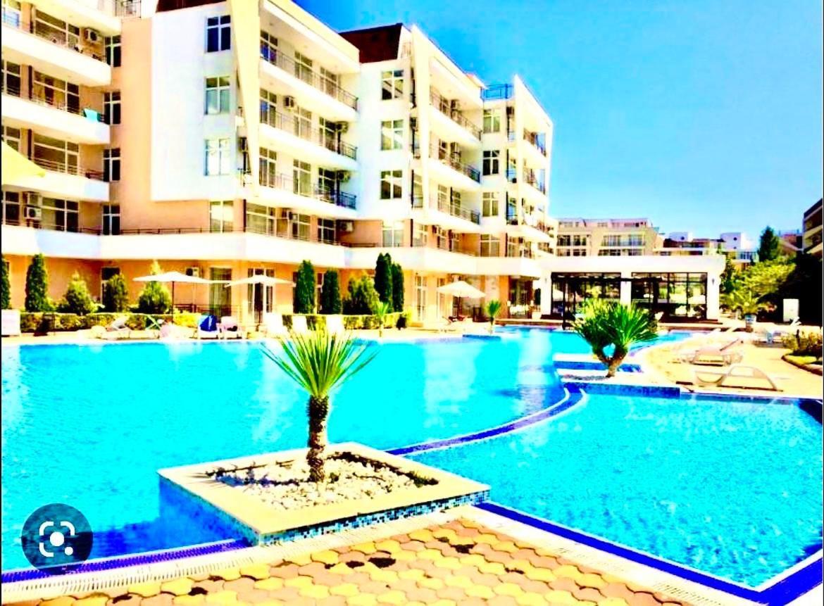 Grand Kamelia Holiday Complex 써니비치 외부 사진