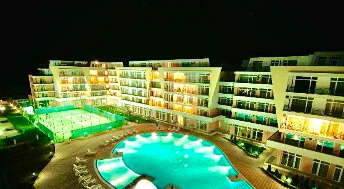 Grand Kamelia Holiday Complex 써니비치 외부 사진